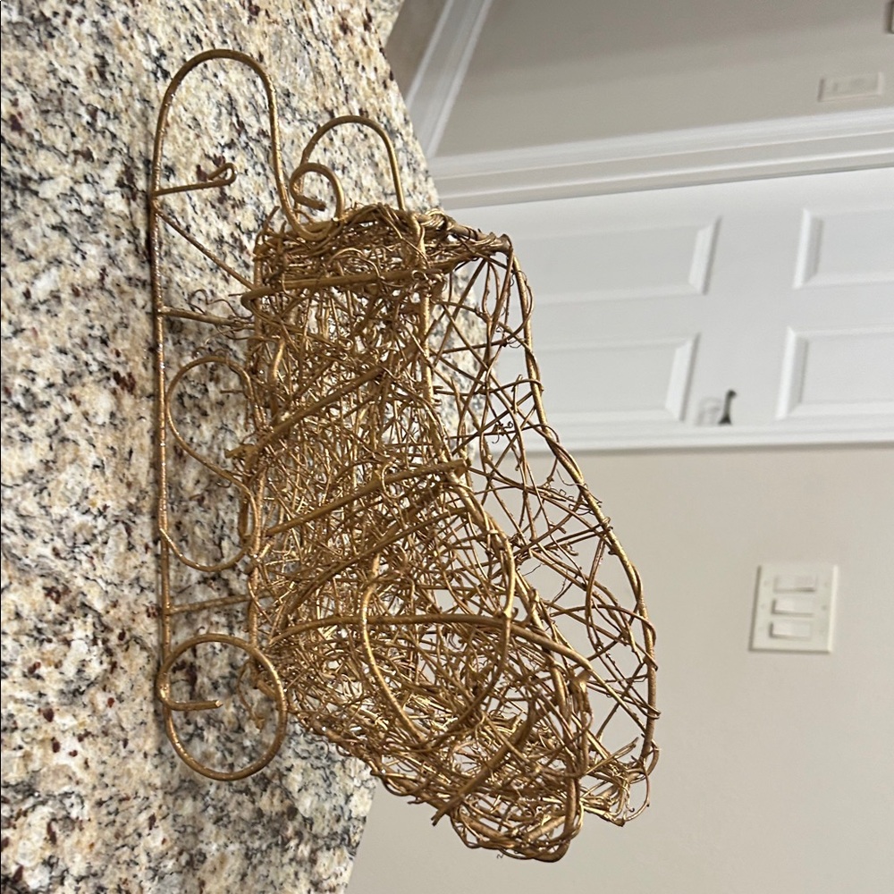 Gold Wire Decorative Sleigh